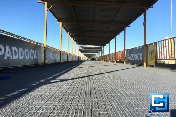 Piso Plástico locação autodromo Londrina paddock