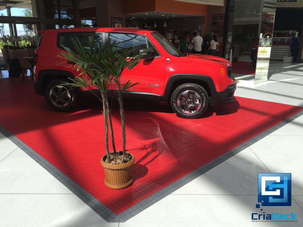 piso plastico para exposição de carros jeep iguatemi renegade